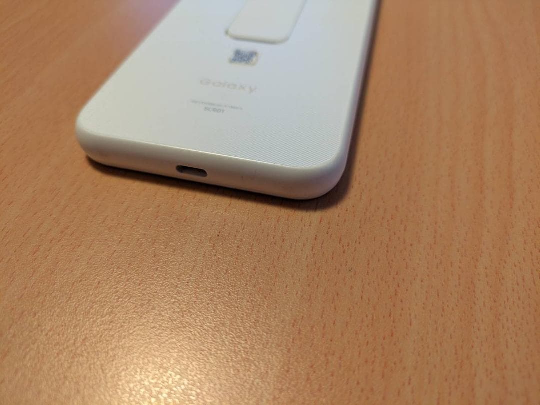 【中古】Galaxy 5G Mobile Wi-Fi SCR01　２台セット