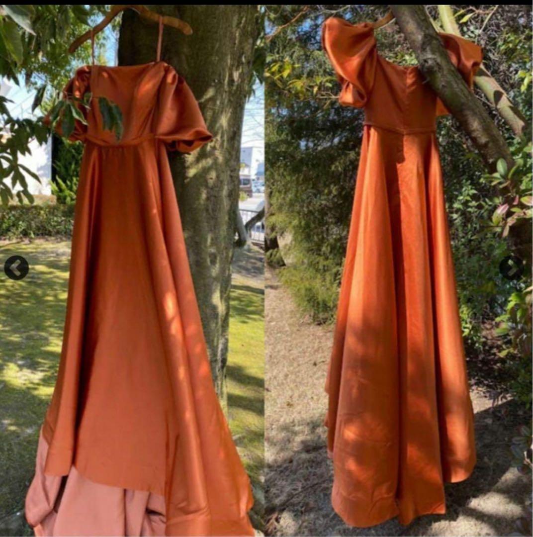 テラコッタドレス　オフショルダー　サテンドレス