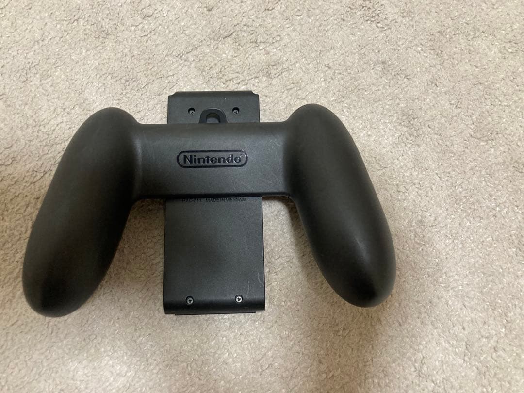 ［美品］Nintendo Switch 本体 （キャリーケース付き）