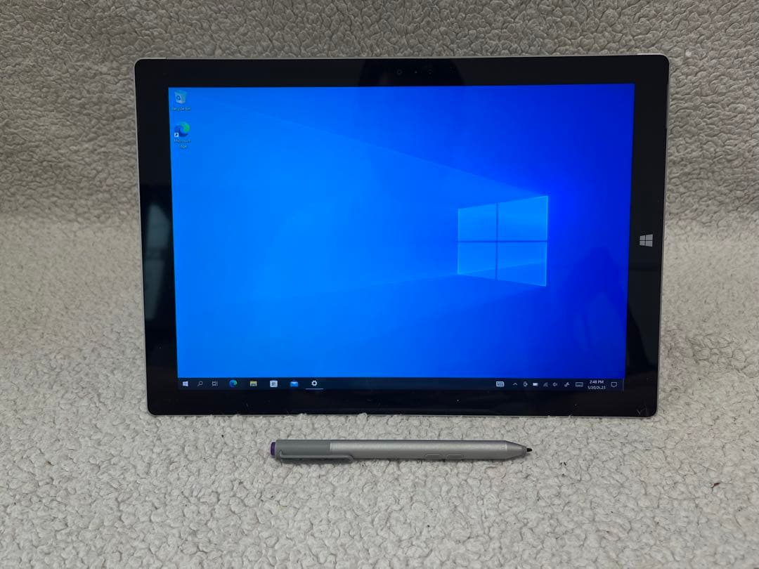 Surface Pro 3 i5 128GB（タイプカバー・ドック・マウス含む）