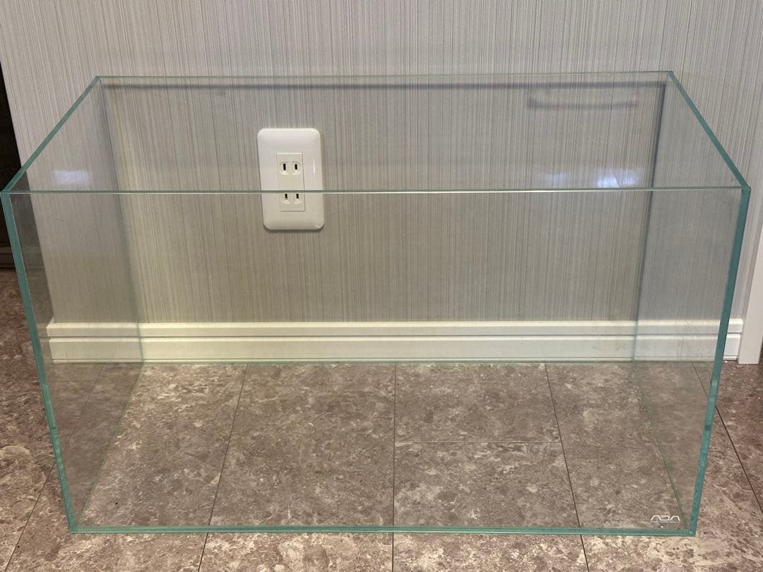 ADAキューブガーデン 60センチ水槽セット 大阪市引き取り限定