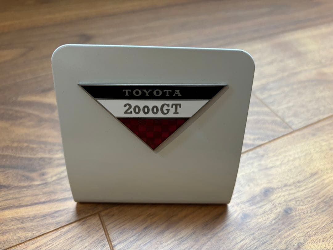 【最終値下】美品 デアゴスティーニ トヨタ 2000GT 1/10スケール完成版