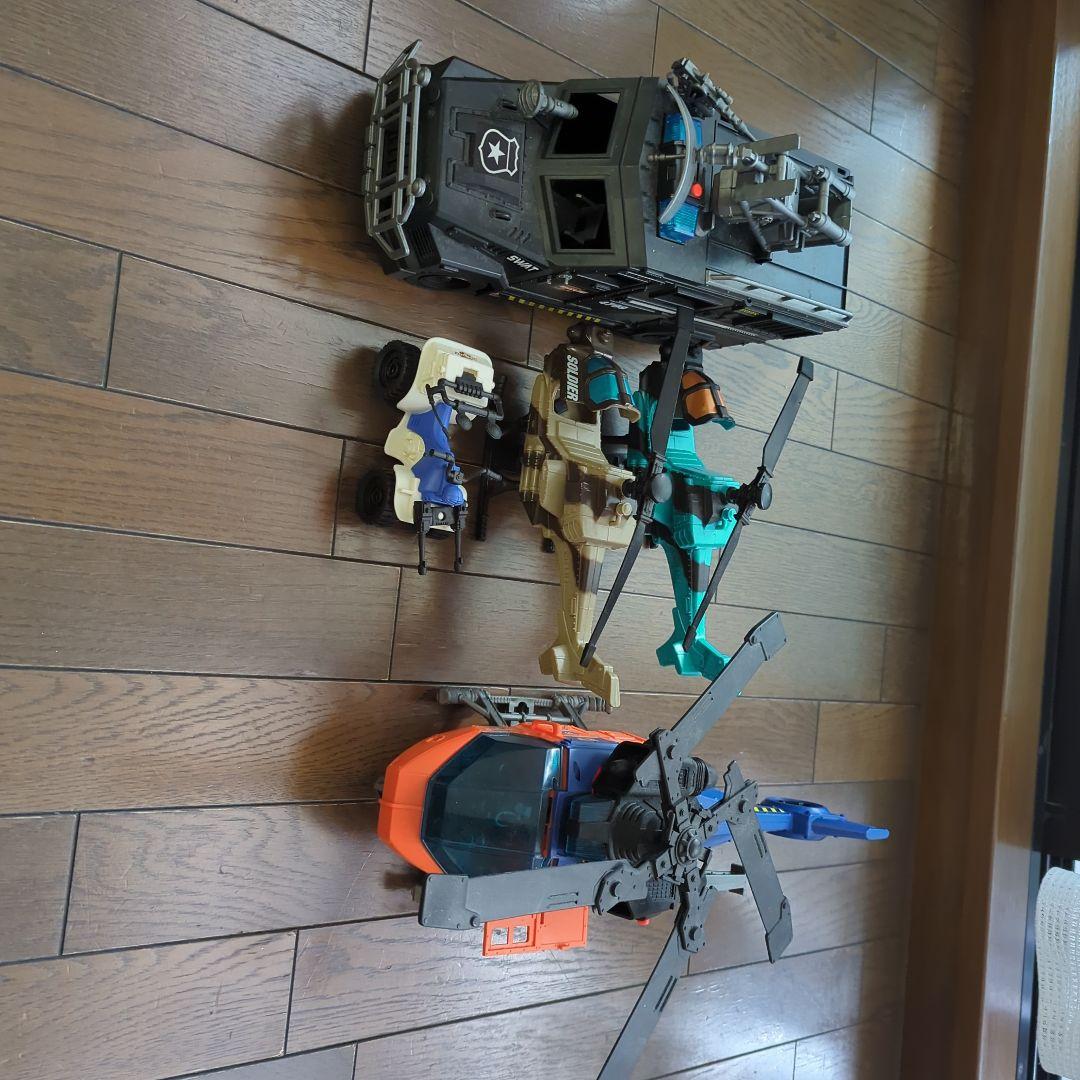 True Heroes トゥルーヒーローズ ヘリ・車・フィギュア・小物
