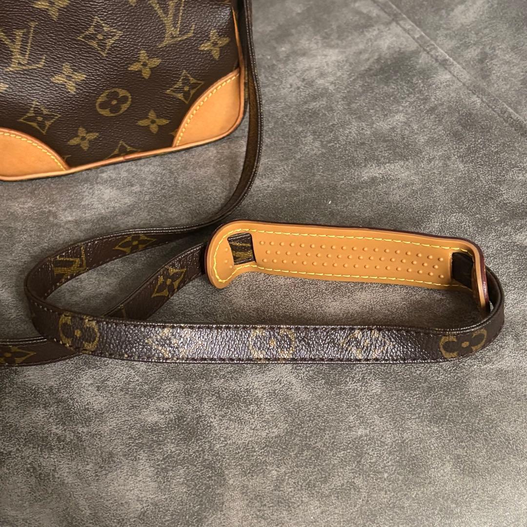 LOUIS VUITTON ヴィトン モノグラム アマゾン ショルダー バッグ
