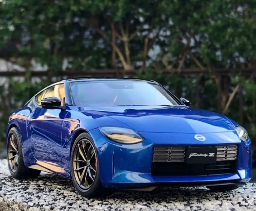 1/24プラモデル タミヤ フェアレディZ完成品 NISSAN フェアレディZ