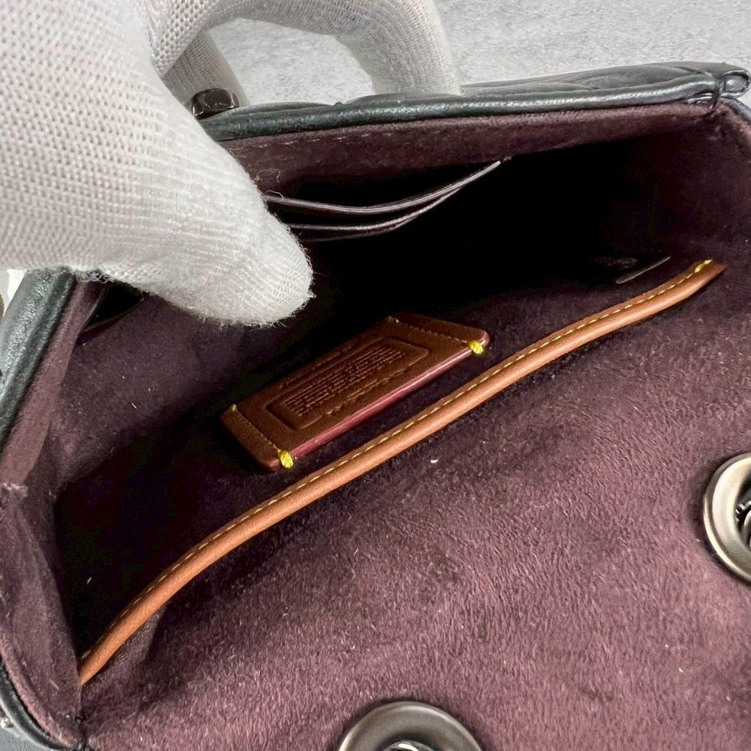 コーチ　ブラック キルティング ショルダーバッグ チェーンショルダー