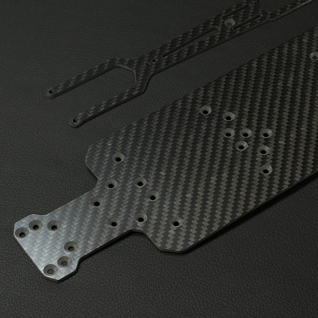 特注品 ヨコモ RD2.0 カーボンシャーシ 2.0mm + アッパ m1515