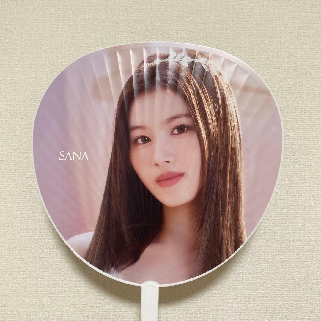 Twice サナ うちわ - メルカリ