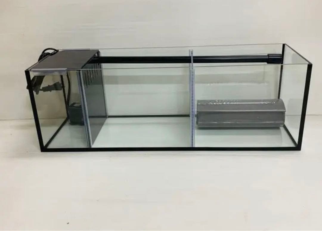 特注600×200×200 2室水槽 水中ポンプ付