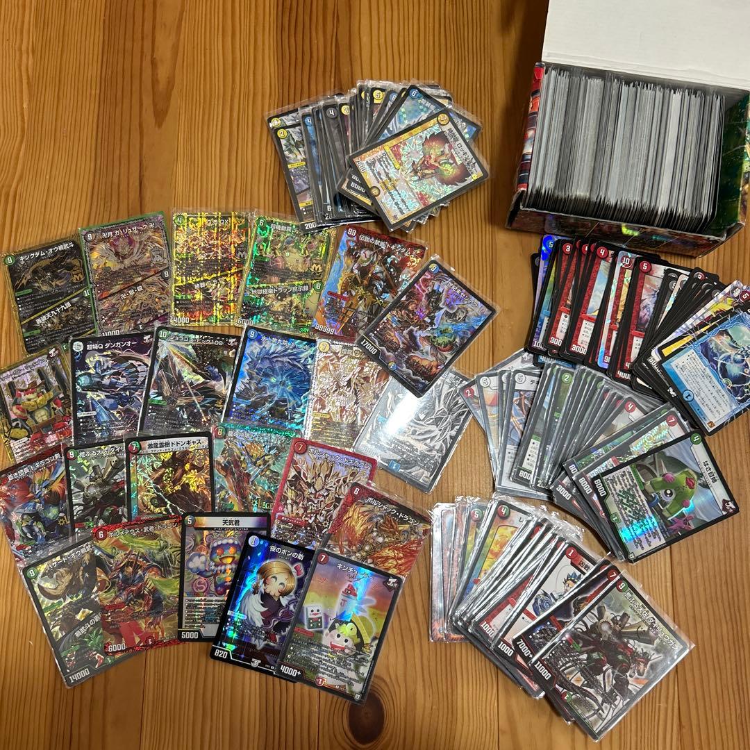 デュエルマスターズカード 引退品 約560枚 まとめ売り - メルカリ