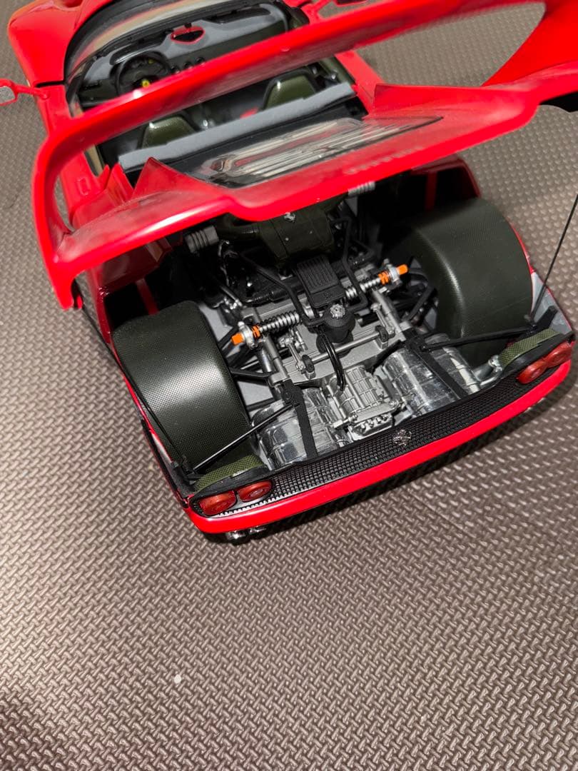 Ferrari F50 1/12 メタルダイキャスト　完成モデル