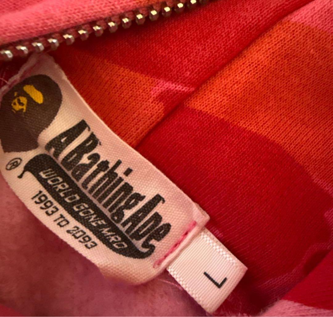 シャークパーカー