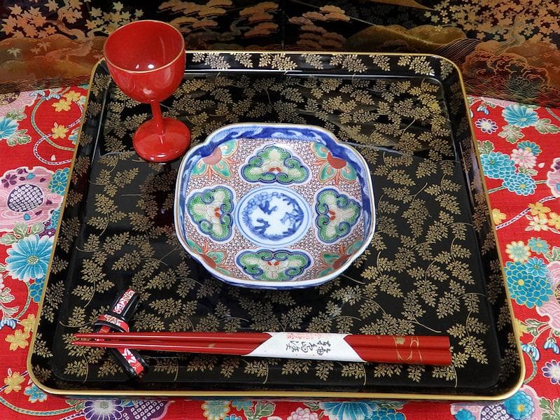 大聖寺伊万里 金襴手 毘沙門亀甲紋に松竹梅 四方角皿3枚 C775AS-fbbj