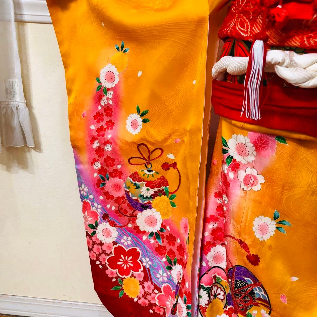 七五三七歳‼豪華黄色赤地可愛い❤️手毬桜金彩金箔煌びやか際立つ‼️完全フルセット絢爛
