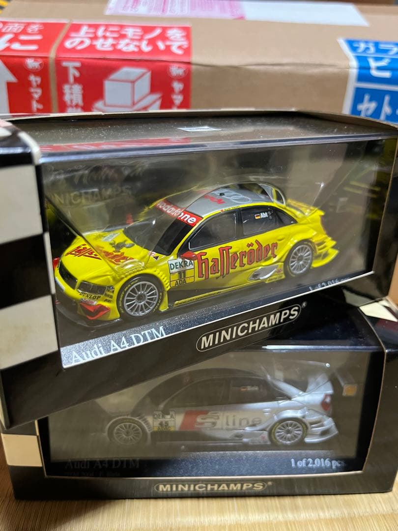 MINICHAMPS Audi A4 DTM 3台セット AUTOart