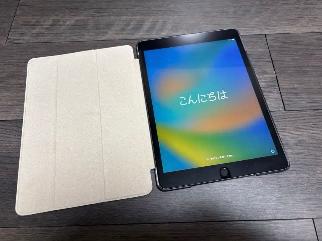 Apple iPad 第7世代32GB 外箱、保護フィルム、ケース付き