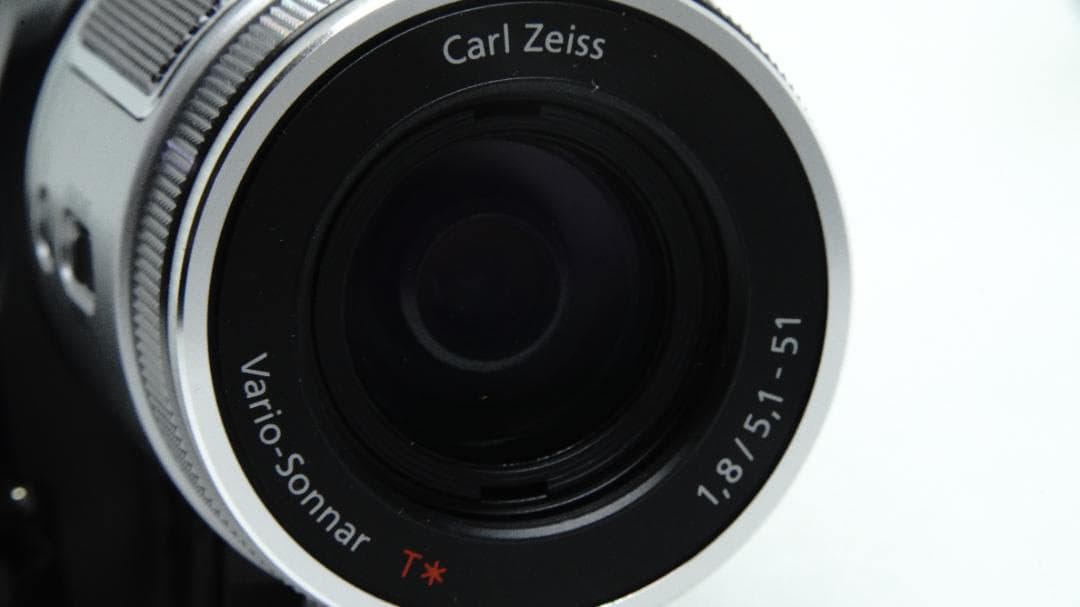 SONY Handycam HDR-HC1 シルバー