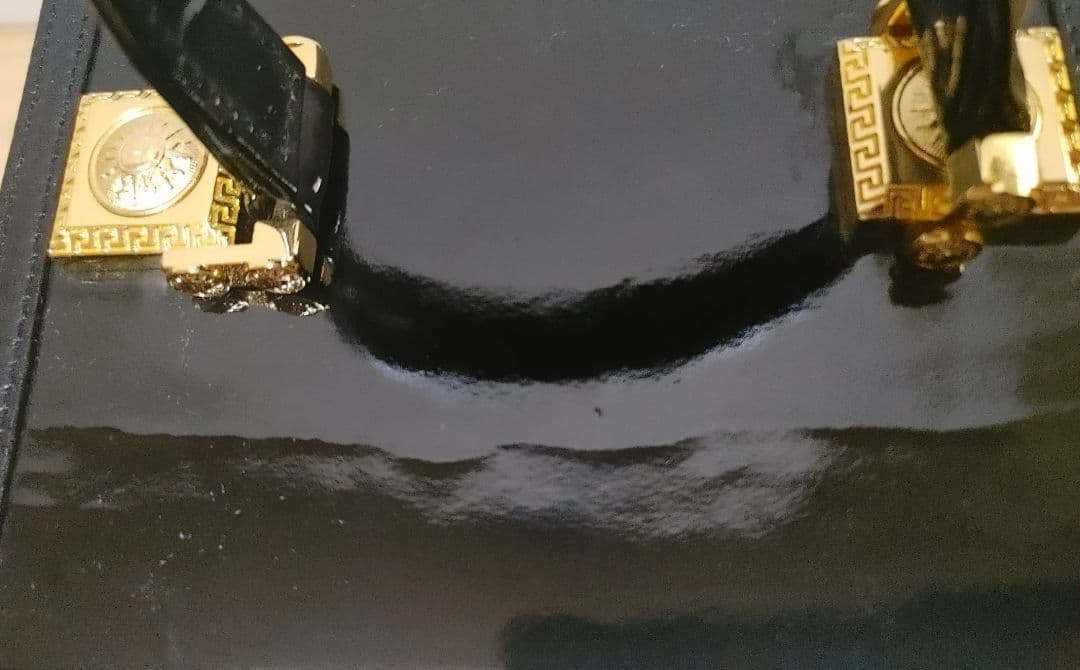 ヴェルサーチバニティバック