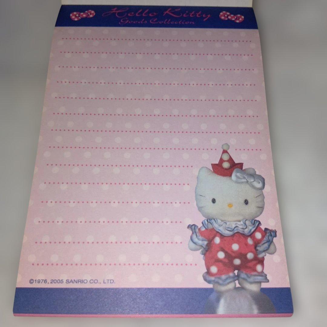Hello Kitty Goods Collection 2005年メモ帳レトロ - メルカリ