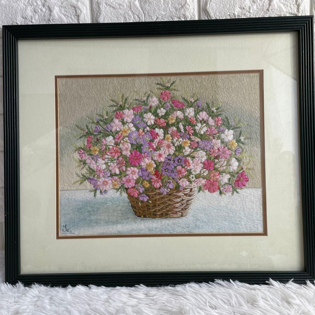 ベトナム刺繍絵、コスモス刺繍画、グエン.クオック.スゥ氏作、額入り