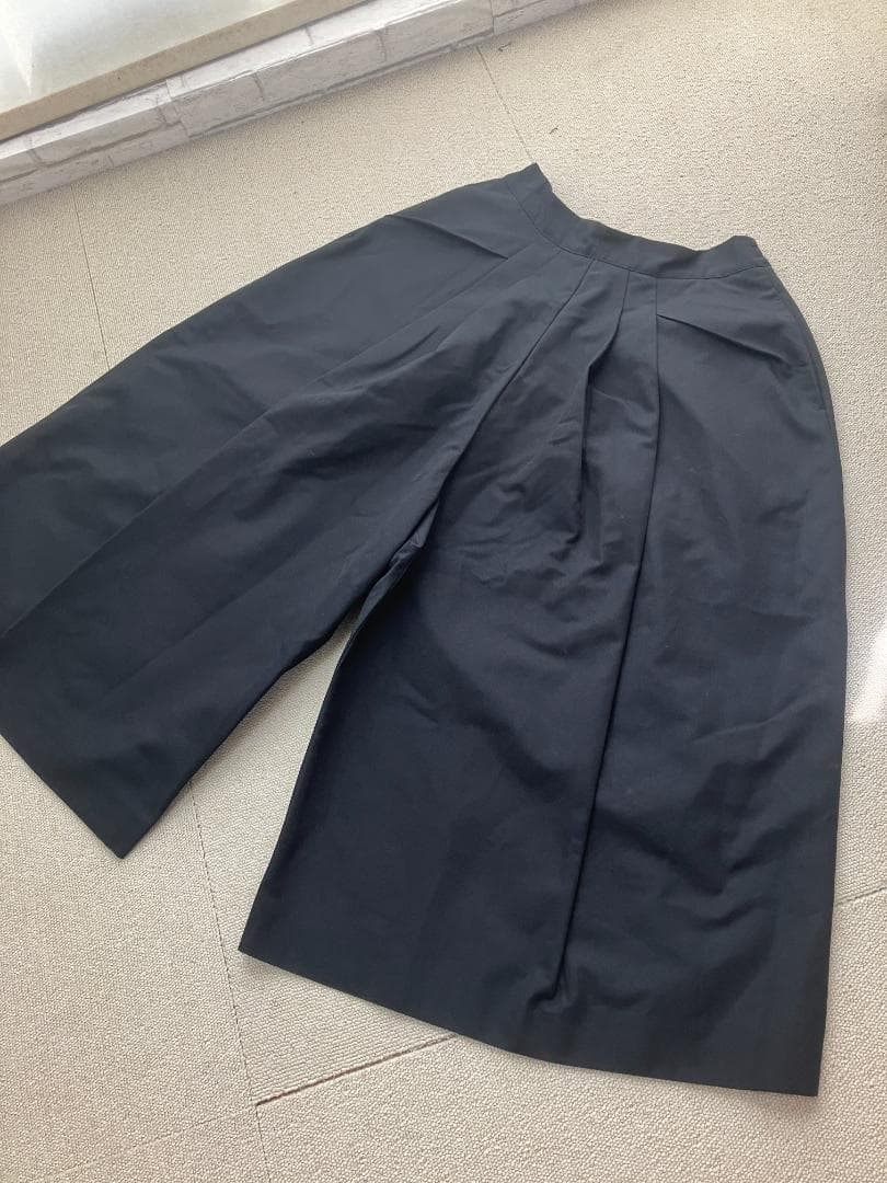 H01488）nala　 ナラ　ドレスパンツ　黒　2022　キュロット　ガウチョ