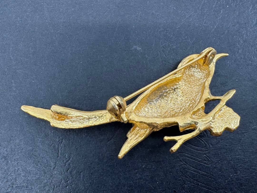 ヴィンテージ ブーシェBOUCHER ブローチ 刻印入り 希少】Boucher