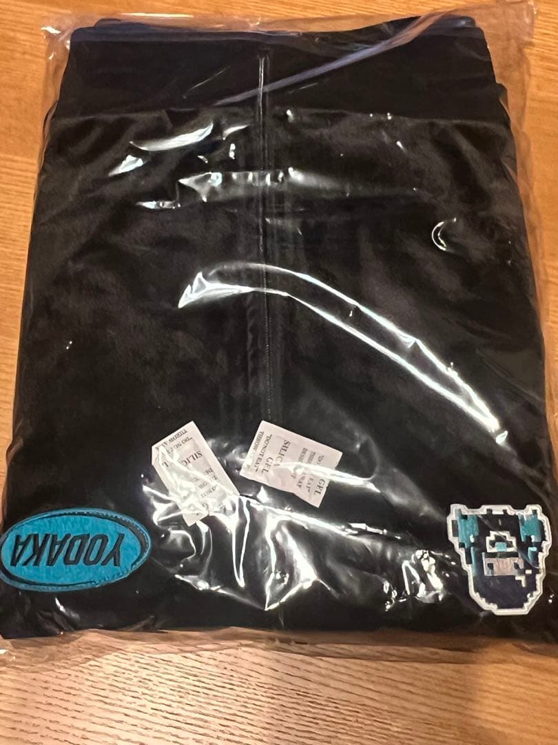 Ado ファッショナブル「よだか」トラックジャケット 特大(XXL) 缶