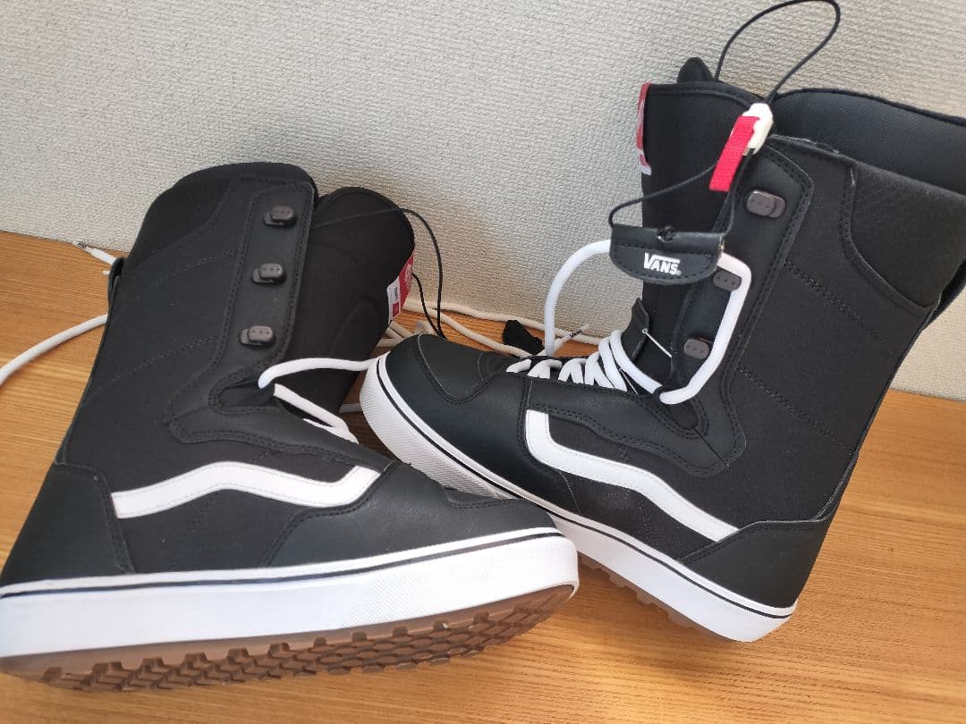 超美品 VANS バンズ Invado OG 2024年モデル28.0cm