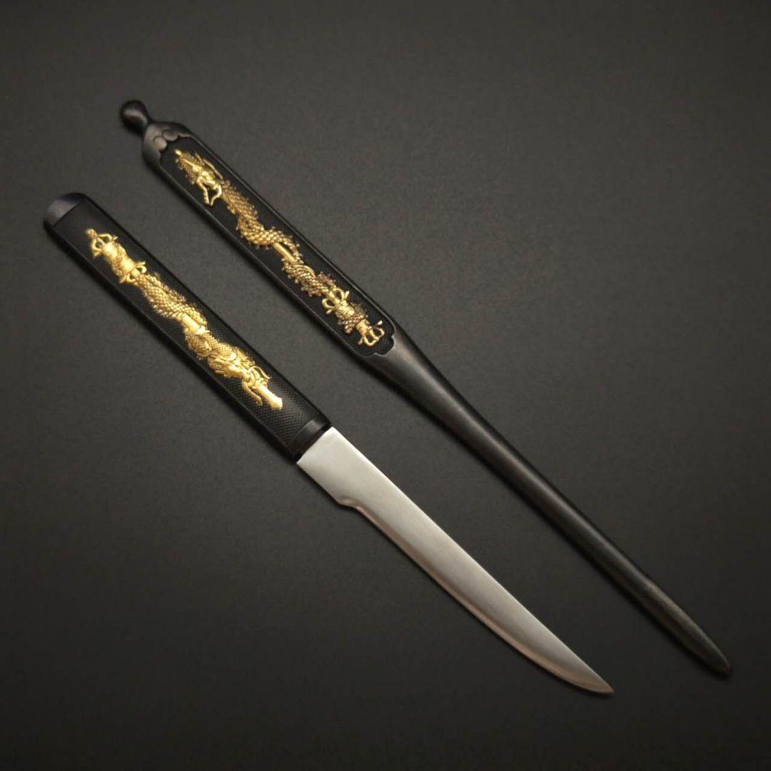 年末セール　小柄　笄　倶利伽羅剣の図　職人作　現代金工　金工品　銅製　金メッキ