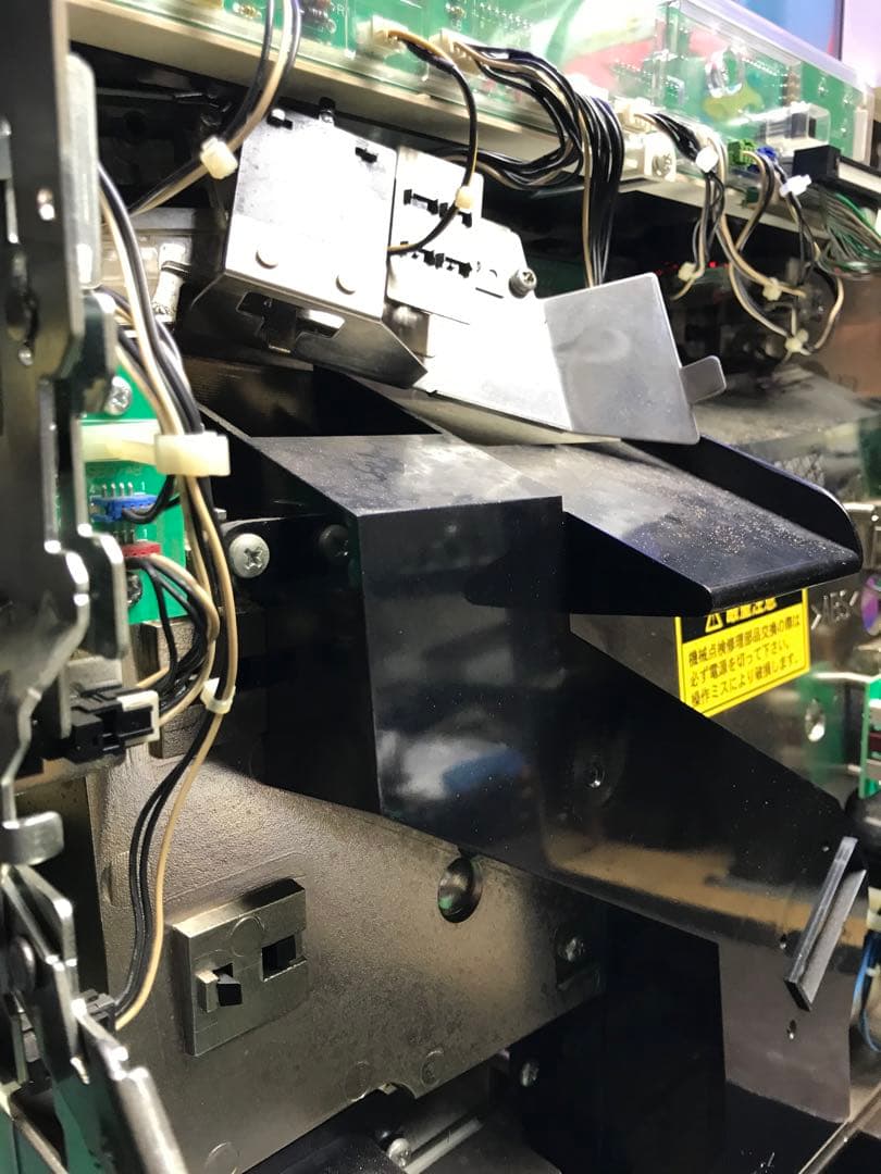 パチスロ実機 クイーンハナハナ 家庭用電源 S115513930 安価