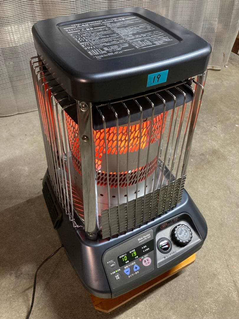 送料無料‼ 大型　業務用ストーブ　ダイニチ　ブルーヒーターFM-182F⑲ ブルーヒーター 在庫あり ダイニチ FM-19F3(A) 業務用石油ストーブ