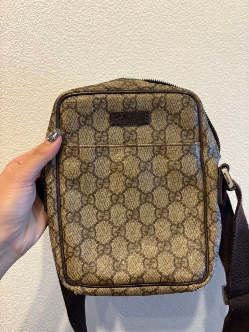 GUCCI GGパターン ショルダーバッグ早い者勝ち