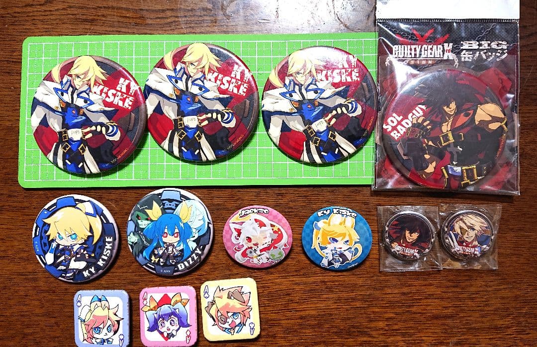 Guilty Gear Xrd ST缶バッチ他キャラクターグッズ セット Guilty Gear Xrd ST缶バッチ他キャラクターグッズ セット Guilty Gear