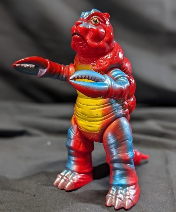 サソギラス「マグマ大使」登場怪獣（ブルマァク復刻）ソフビフィギュア