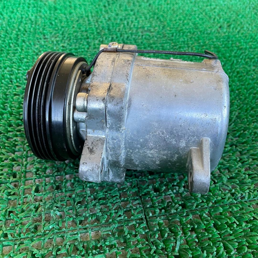 MH21S ワゴンR エアコンコンプレッサー No.8698