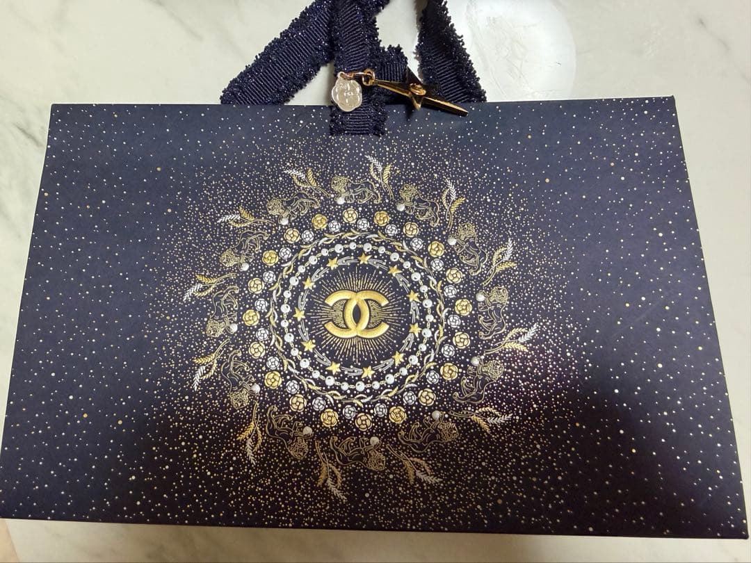 CHANEL サブマリージュ ラ ブリューム