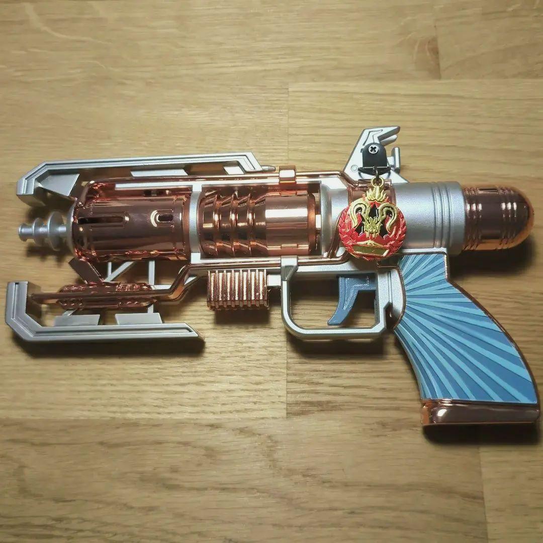 APEX LEGENDS ウィングマン 殺人光線 レプリカ スタンド付き APEX LEGENDS ウィングマン 殺人光線 レプリカ スタンド付き