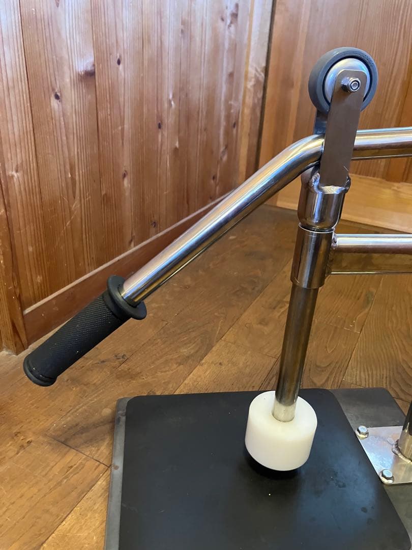 橋本　　菌糸瓶製作専用プレス機