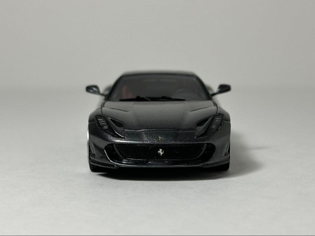 1/64 不正模玩 フェラーリ 812 スーパーファスト グレー