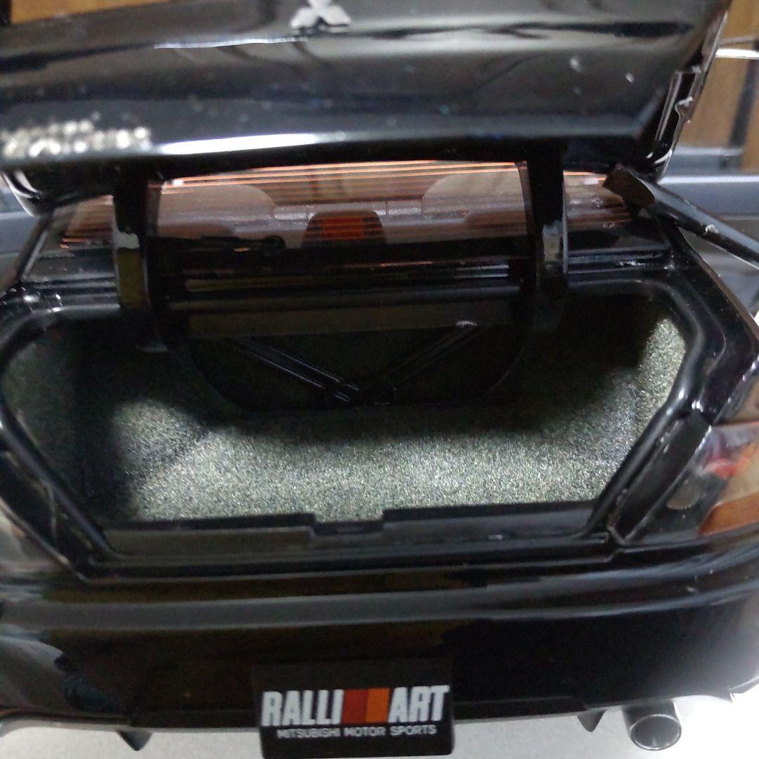 三菱 ランサー エボリューション Ⅸ ラリーアート 1/18 スーパーA