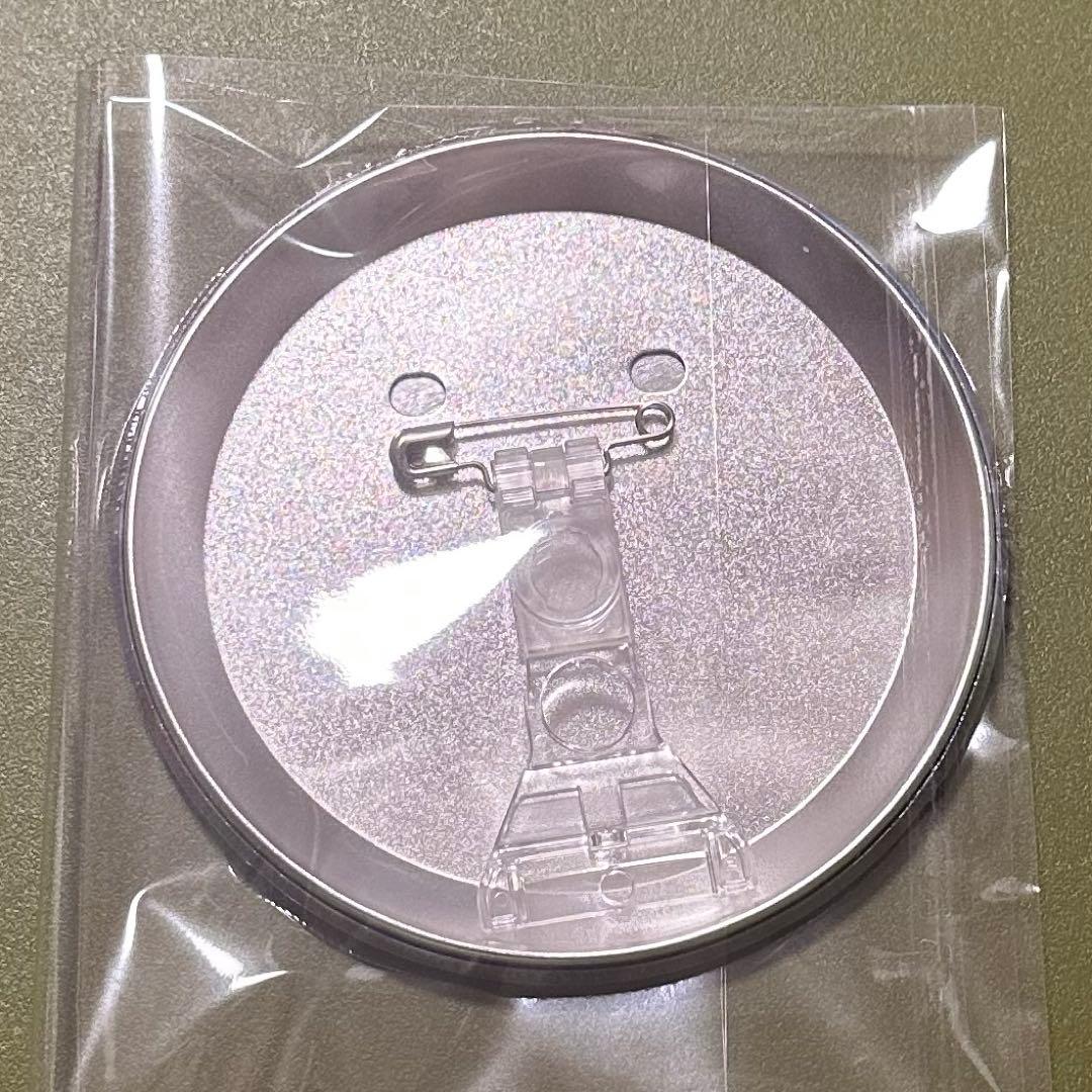 ディズニー ズートピア ニック スタンド付き 缶バッジ 100mm - メルカリ