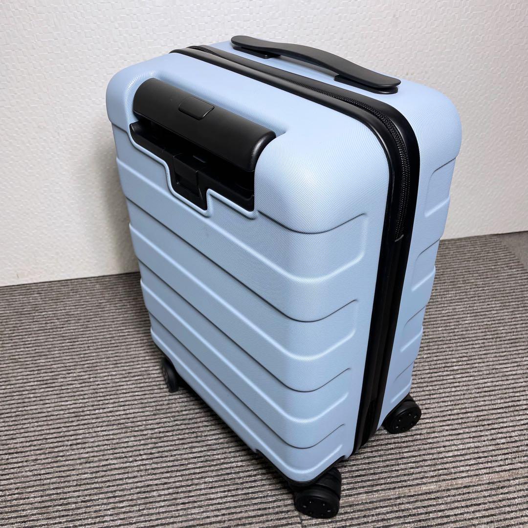 無印良品 バーを自由に調節できる ハードキャリーケース 20L 機内持込