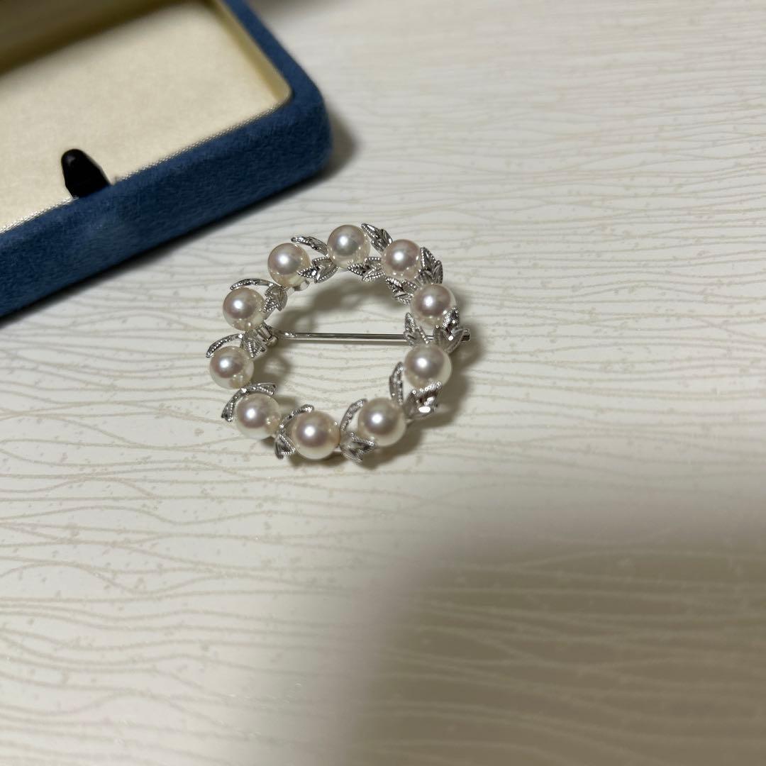 MIKIMOTO ミキモト 真珠 パール WGK18 葉彫り 月桂樹 ブローチ