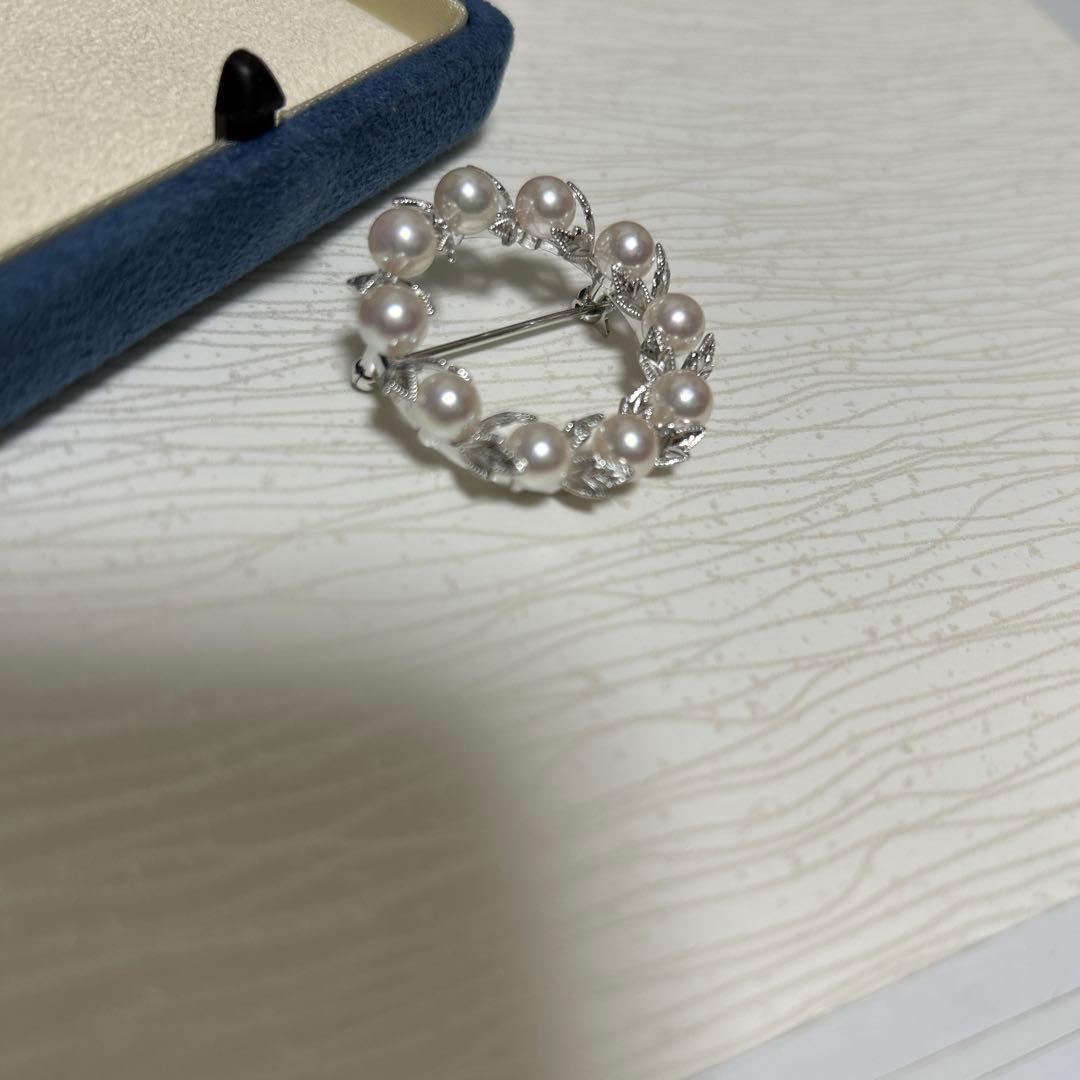 MIKIMOTO ミキモト 真珠 パール WGK18 葉彫り 月桂樹 ブローチ