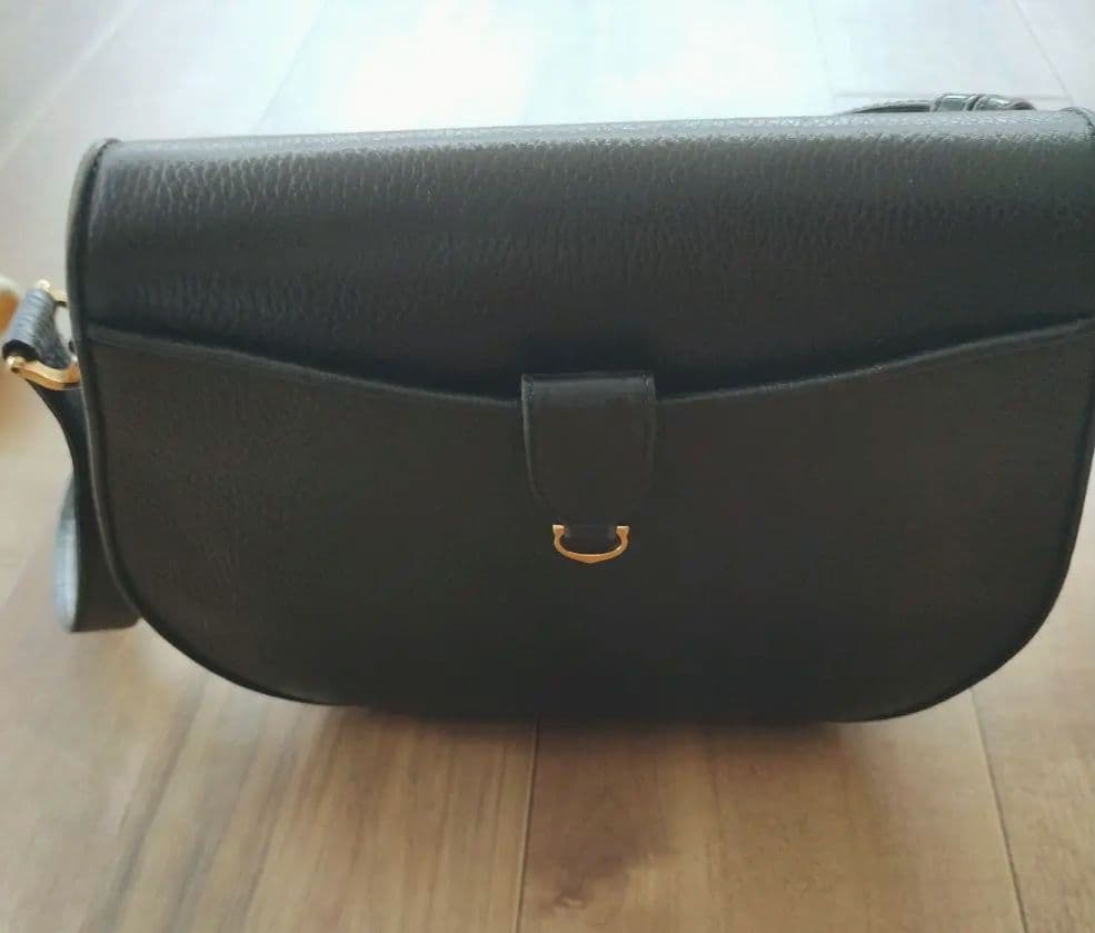 【最終値下】カルティエ　ショルダーバッグ