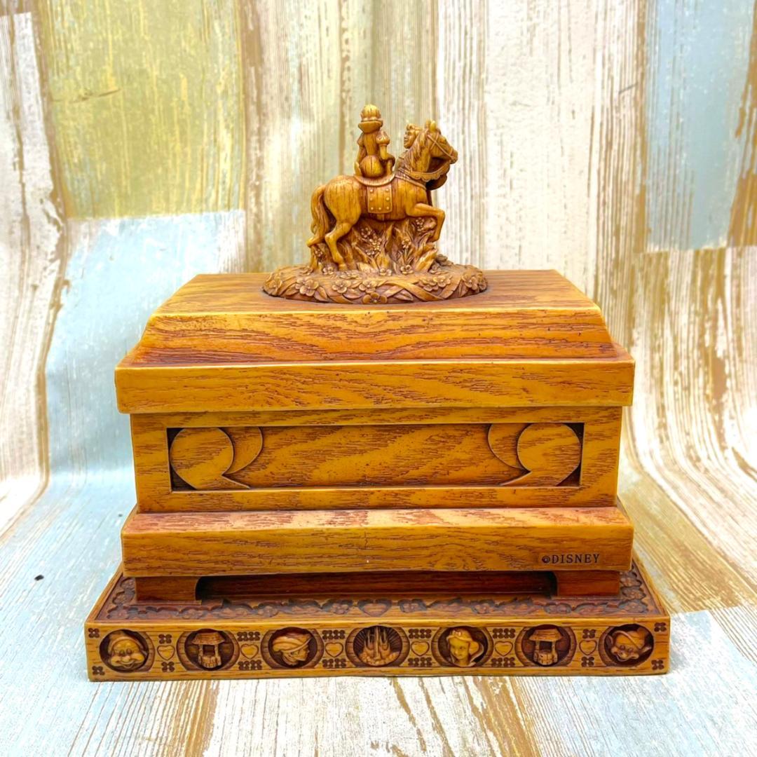 激レア★白雪姫 七人の小人  White 小物入れ 王子様★ディズニー