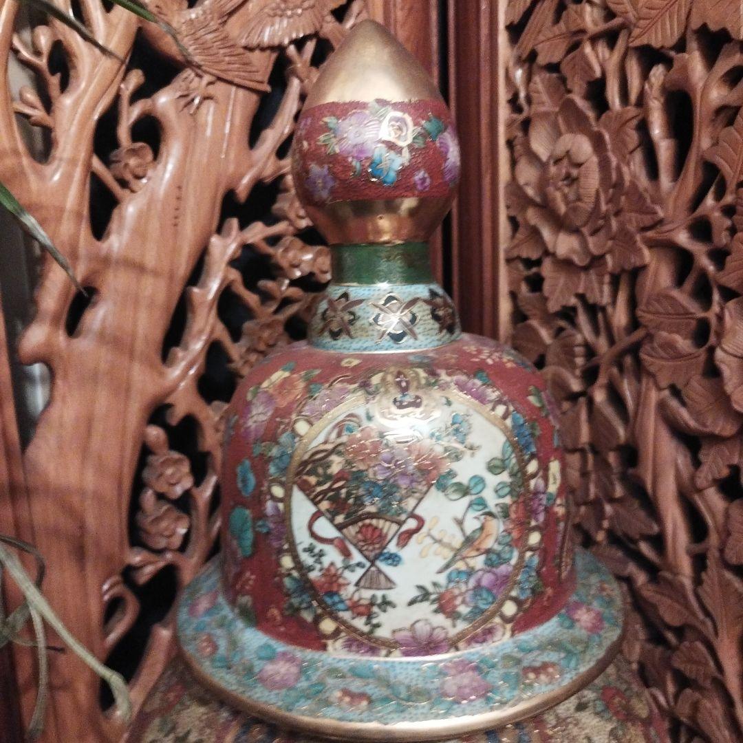 陶器製ドラゴン装飾壺 陶器製ドラゴン装飾壺