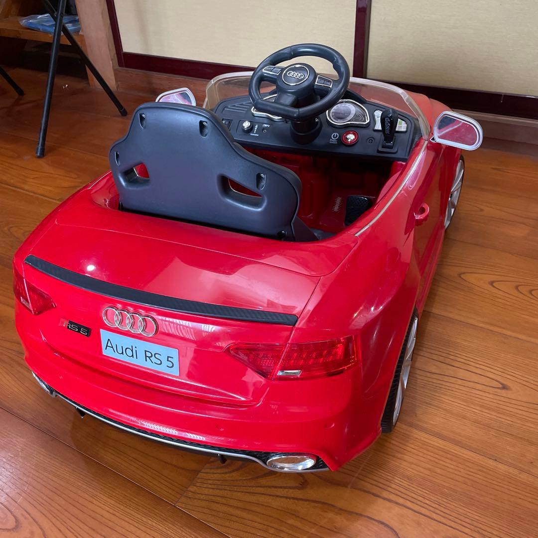 電動乗用カー アウディ 乗り物 キッズカー 乗用玩具