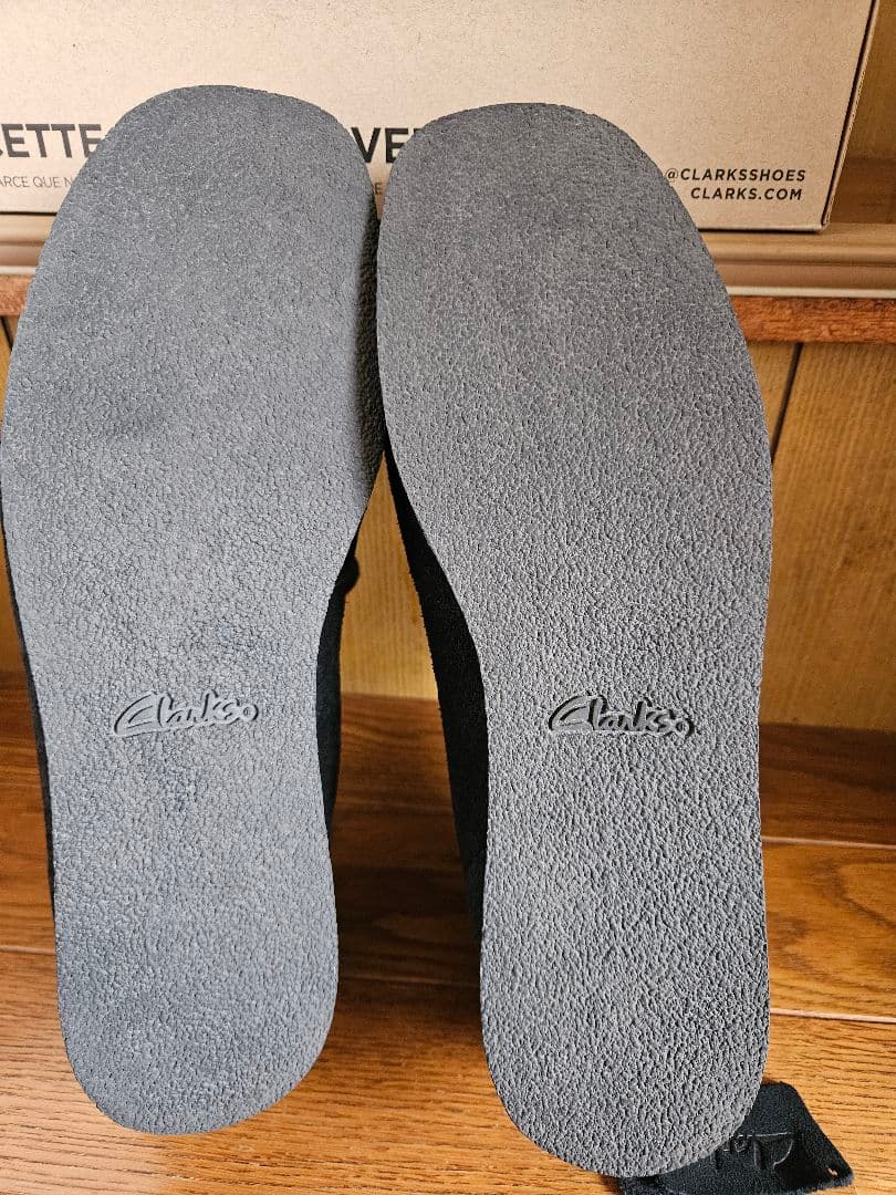 靴 Clarks Wallabees EVO WP