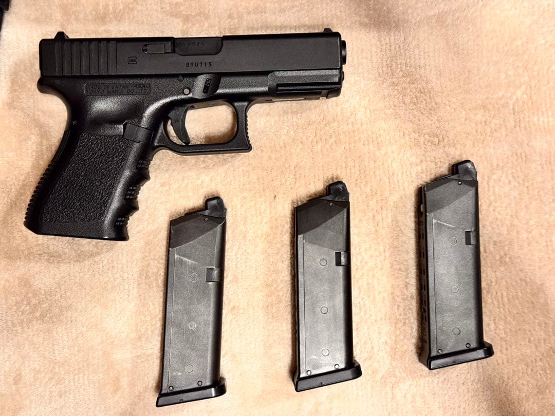 GLOCK 19 ダイアモンドバックポーチ　7TSホルスター ターニケット